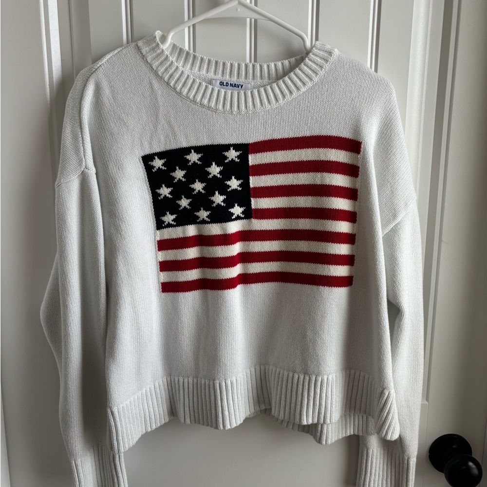 Old Navy Women's White Sweater with Flag Pattern